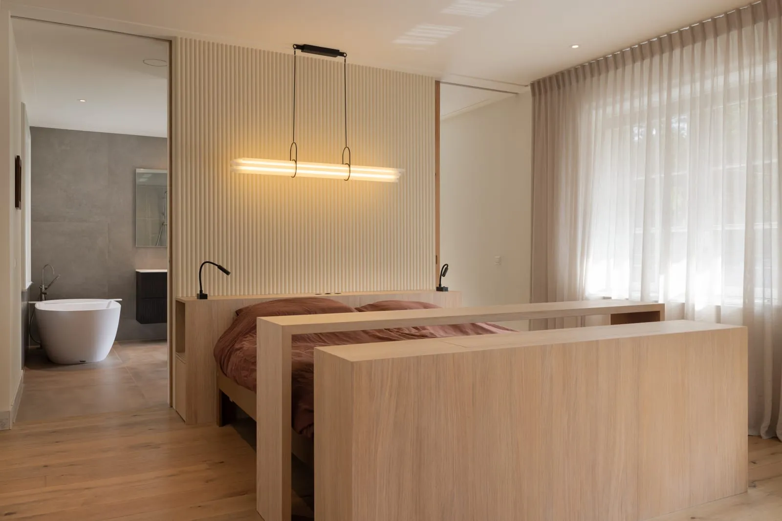 Villa met moderne aanbouw