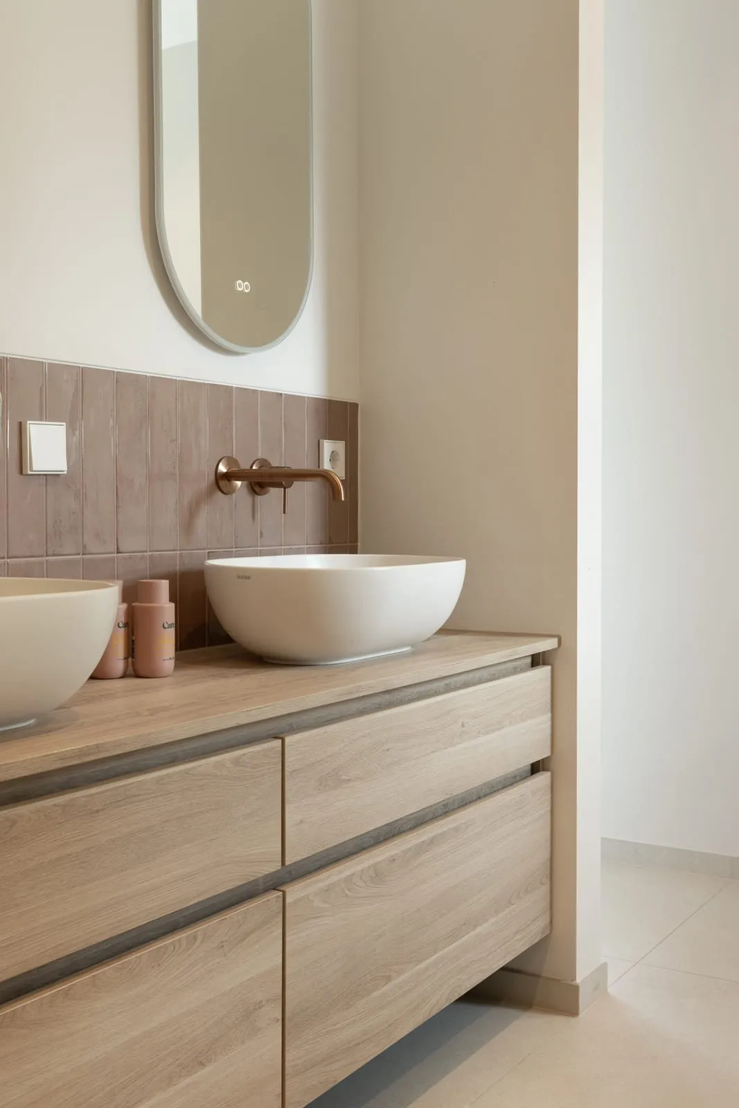 Jaren ’30 villa met strakke uitbouw