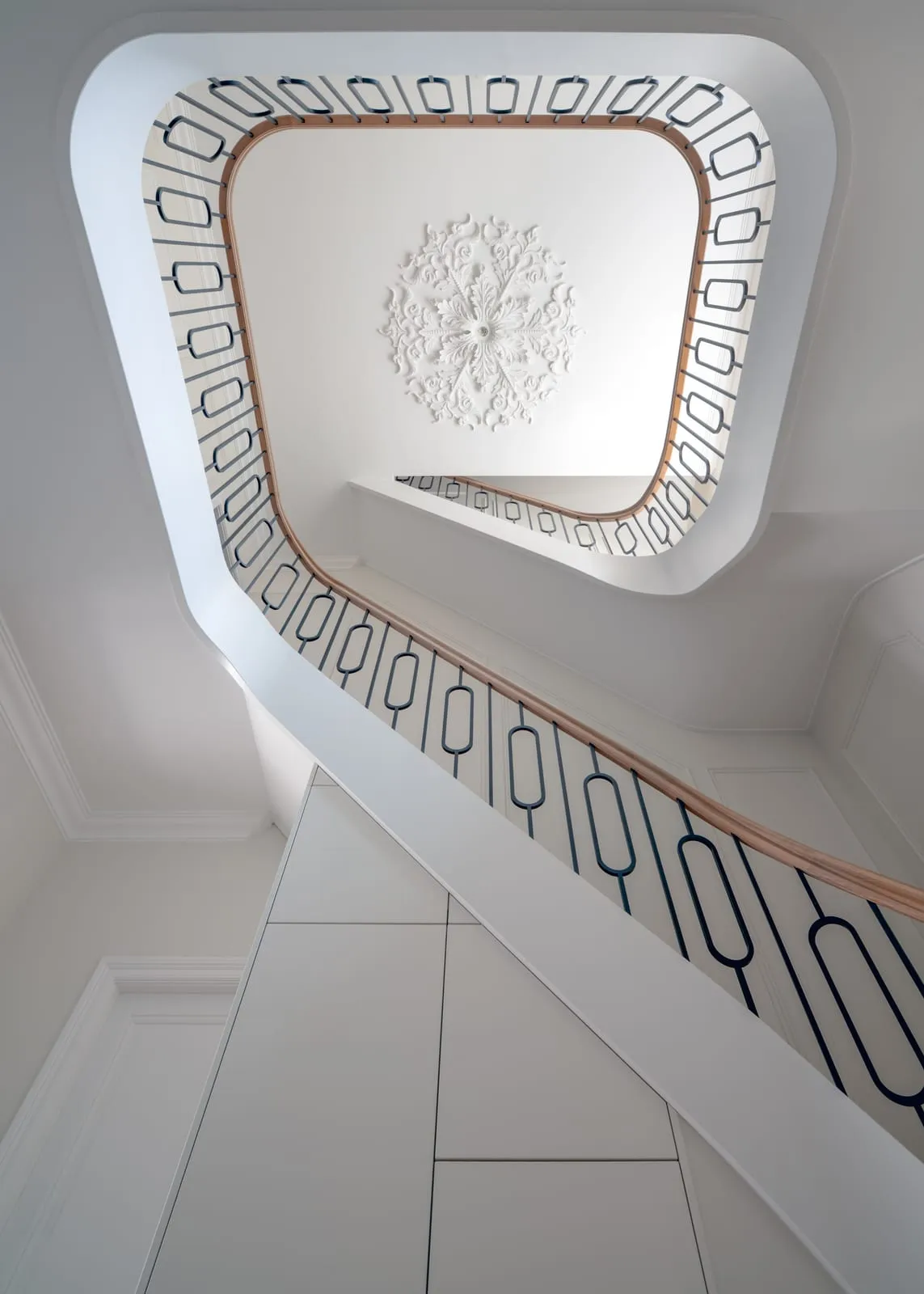 Villa met aanbouw en zwembad